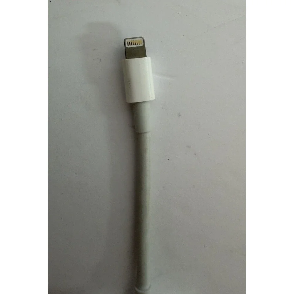 Apple Lightning Digital AV Adapter - MD826AM/A